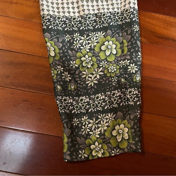 Anthropologie Garden of Eden Satin OGEE Chintzy Floral Boho Tapered Pants - Picture 3 of 6